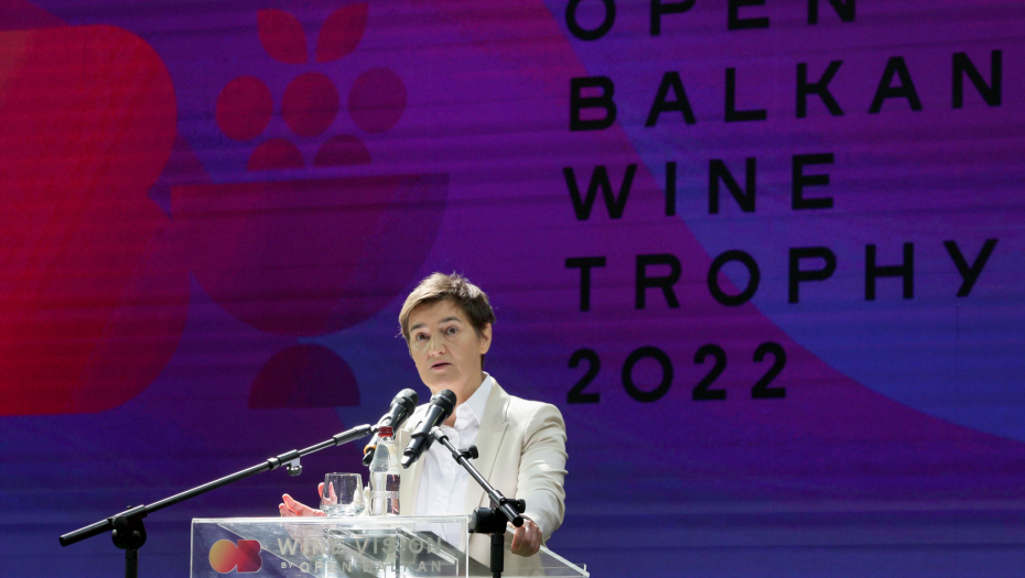 NA SAJMU VINA DODELJENE NAGRADE Brnabić: Da postane tradicija  (FOTO)
