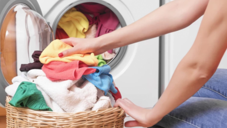 DA LI JE GREH PRATI VEŠ NA CRVENO SLOVO? Ovo je jedno od najčešćih pitanja koja vernici postavljaju