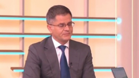 VODITELJKA PODSETILA JEREMIĆA NA DEO NJEGOVIH LAŽI Počeo da muca, upetljao se kao pile u kučine! (VIDEO)