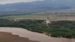 U BUGARSKOJ PROGLAŠENO VANREDNO STANJE ZBOG POPLAVA Sedam sela odsečeno od sveta, ljude spasavaju čamcima (FOTO)