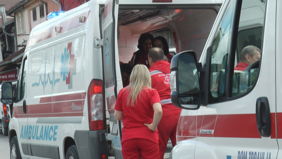 TRAGEDIJA KOD ČAČKA! POGINUO MLADIĆ Pao sa motora na putu kod Mrčajevaca, podlegao teškim povredama grudnog koša