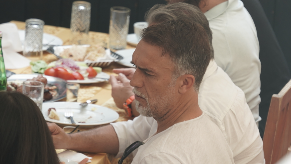 BATISTUTA U BEOGRADU Slavni Argentinac na ručku sa legendom srpskog fudbala, sa njima i Aca Lukas (FOTO)