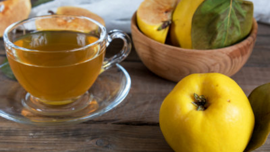 SOK OD PULPE LEČI ŽELUDAC I ANEMIJU Čaj od semenki ove voćke idealan je za pluća