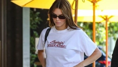 ŠTA OBUĆI KADA JE VREME PROMENJIVO Najbolje se držati komada koji ističu nonšalantnu eleganciju, kao što to rade Kendal Džener i Kejti Holms