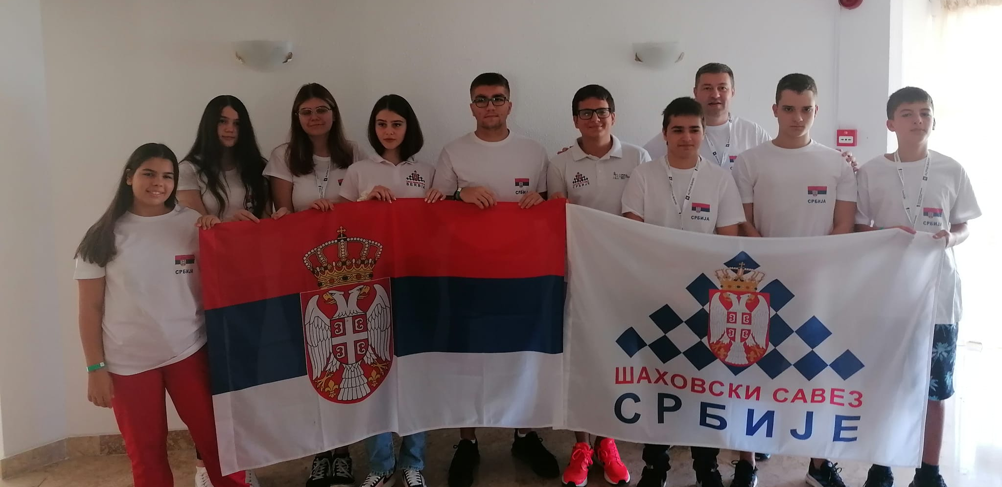 KONSTANCA DOMAĆIN MLADIM ŠAHISTIMA SVETA Odigrano prvo kolo, uz vrlo dobar nastup naših juniora