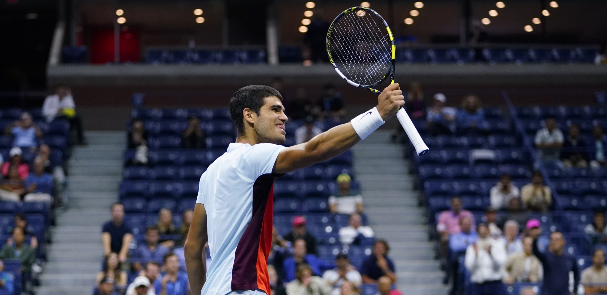 UZEO MI JE PRVO MESTO Alkaraz potkačio Novaka, pa dobio odgovor koji ga je brutalno spustio na zemlju