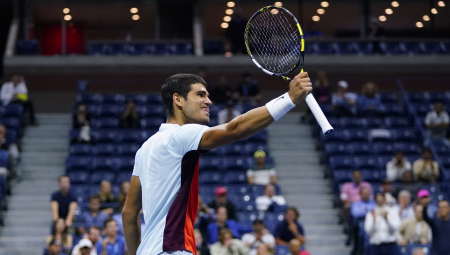 UZEO MI JE PRVO MESTO Alkaraz potkačio Novaka, pa dobio odgovor koji ga je brutalno spustio na zemlju