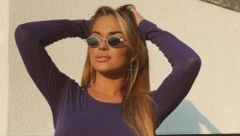 HIT SNIMAK! Teodora Džehverović dozvolila publici da je udara po zadnjici (VIDEO)