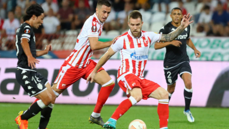 SRNIĆ PONOVO TRAGIČAR Zvezda propuštala prilike, Monako iskoristio poklon i slavio na "Marakani"