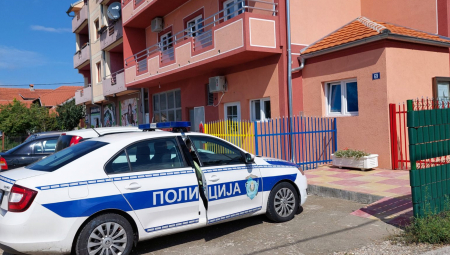 OVO JE PROZOR SA KOG JE PALA BEBA Svaki propust vaspitača biće najstrože kažnjen! (FOTO/VIDEO)