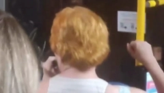 OVO JE TOTALNO NEOČEKIVANO U GRADSKOM PREVOZU Pogledajte hit snimak koji kruži internetom (VIDEO)
