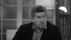 PORODICA POTVRDILA: Preminuo poznati astrolog Dušan Veličković