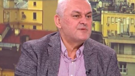 NEUROLOG SA VMA UPOZORAVA SRBE: Ovo piće nikako ne smete piti tokom leta, razara srce i loše utiče na mozak