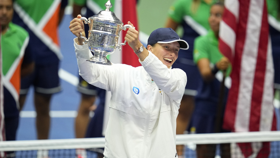 NAJBOLJA NA SVETU BEZ PREMCA Iga Švjontek u velikom stilu osvojila US open
