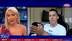 20 EVRA ZA SAT VREMENA Jovana Jeremić pokazala skandaloznu privatnu prepisku sa Baka Prasetom, nudio joj novac