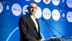 VULIN O NAVODIMA BIVŠE OTPRAVNICE POSLOVA U AMBASADI SAD DŽENIFER BRAŠ: Srbi zadovoljni Vučićem, ambasadori razočarani Vučićem, neka tako i ostane