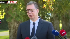 PREDSEDNIK VUČIĆ NA SAMITU U SLOVENIJI O JASENOVCU: "Svi mogu da polože cvet, samo ja ne" (FOTO/VIDEO)