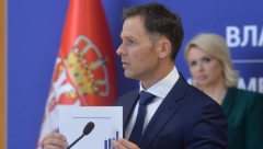 NEKAD 300 EVRA, A DANAS VIŠE OD 630 Ministar Mali očitao lekciju opoziciji, ali bukvalno!
