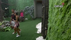 LJUBOMORNA Milica povela Marka u šetnju, pa zatvorila vrata rajskog vrta: Jedino ovako mogu da te sačuvam