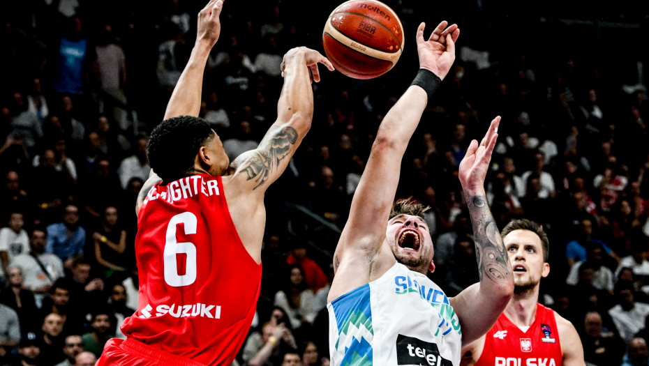 DONČIĆ DOŽIVEO NERVNI SLOM Ovo ne priliči jednom šampionu - ovako je Luka reagovao kada je shvatio da Slovenija ispada sa Evrobasketa (VIDEO)