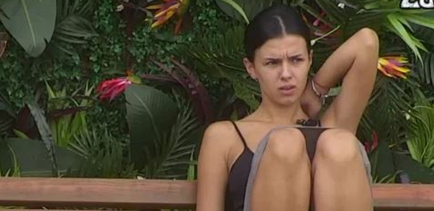 U DUGOVIMA SAM DO GUŠE, FRIŽIDER MI JE PRAZAN: Oglasila se Anitina majka, pa otkrila na kakvim se mukama nalazi