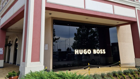 Modni gigant presekao: Prodajemo svu imovinu ovde