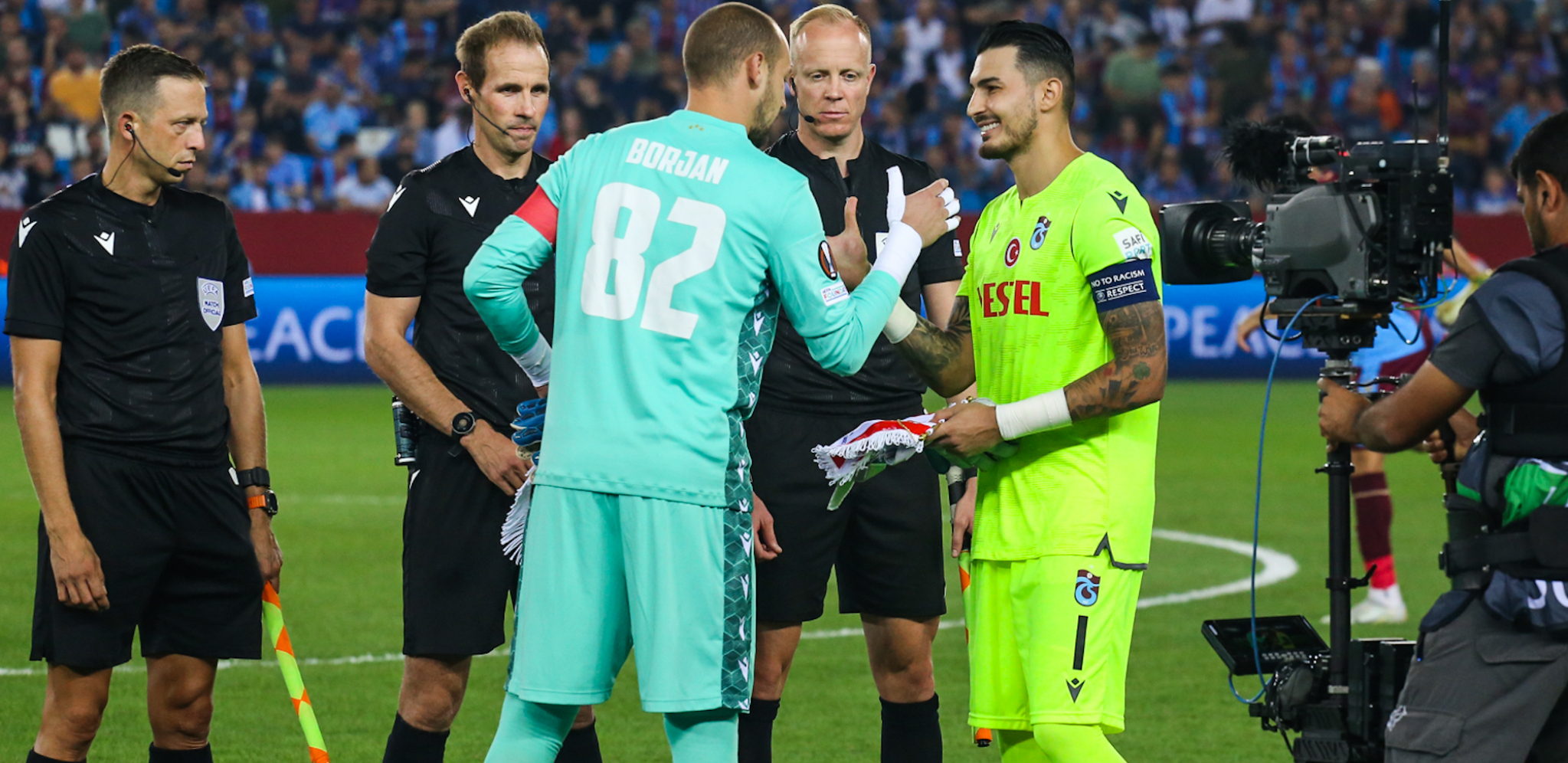 VAŽNO OBEVEŠTENJE SA "MARAKANE" Zvezda se obratila navijačima pred najbitniji duel ove jeseni