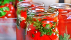 RECEPT KAKAV JOŠ NISTE ISPROBALI Kisele paprike bez konzervansa, savršena i zdrava zimnica