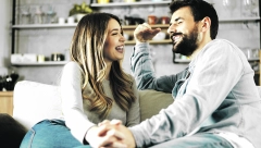 UKOLIKO ŽELITE DA VAM VEZA USPE Ove četiri stvari ne smete da radite minimum prvih godinu dana