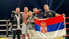 SRBIN NOKAUTIRAO RIVALA U NEMAČKOM OBERHAUZENU Pao i Perdomo, Veljko upisao 13. trijumf