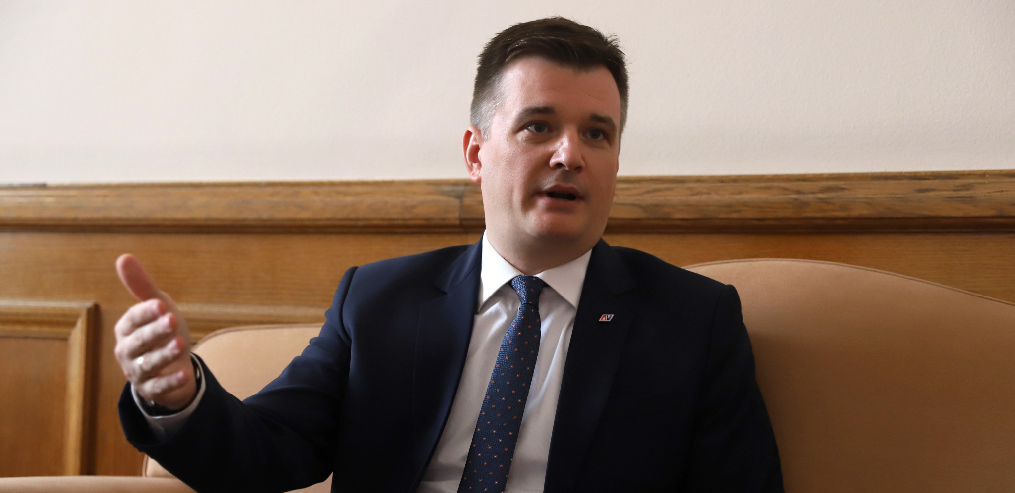 JOVANOV POKLOPIO HRVATKOG POSLANIKA "Treba zahvaliti ovom obliku, rekao je stav Hrvatske!"