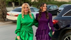 STIŽE ESTRADA NA GALA SLAVLJE Sanja Đorđević pravo sa nastupa došla na svadbu Mirka i Bojane (FOTO/VIDEO)