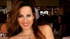 NJEN INTIMNI SNIMAK ŠOKIRAO JE ČITAVU NACIJU Zbog sramote pobegla iz Srbije daleko, ostavila Kebinog sina, a evo kako danas izgleda naša voditeljka i čime se bavi! (FOTO)