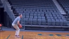 KAKAV OTAC, TAKAV SIN Peđa Stojaković i njegov sin, zajedno šutirali trojke (VIDEO)