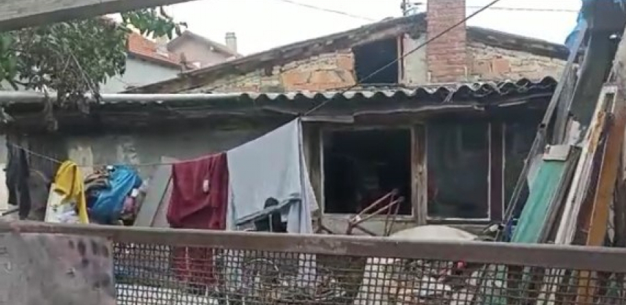 MONSTRUM IZ ZEMUNA DANAS PRED TUŽIOCEM Izudarao ženu palicom do smrti, pa otišao po hleb!