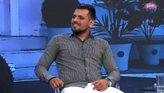 NAKON ŠTO SU GA OPTUŽILI DA JE IMAO ODNOSE SA SANJOM Oglasio se Bora Santana besan kao ris i sve javno obelodanio