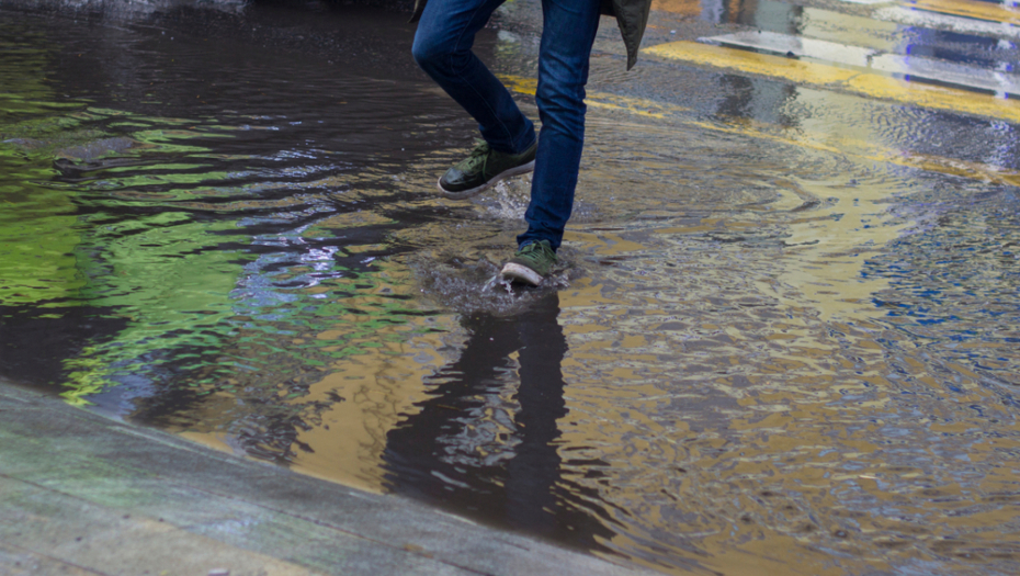 KIŠA OPET PLJUŠTI, LJUDI U STRAHU OD POPLAVA U Novom Pazaru su sve oči sada uprte u nebo