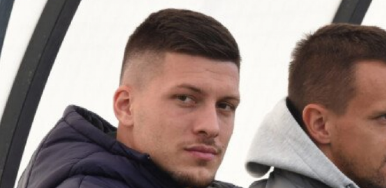 PIKSI I SRBIJA ČEKAJU OVU VEST Otkriveno šta se desilo Joviću, trener se mnogo naljtio na Luku pa shvatio sve