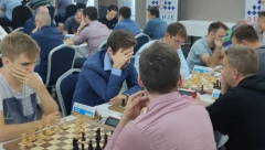POLITIKA SE PRETVORILA U ZMAJA I RAZNELA JELICU PEP Ako se po jutru dan poznaje, biće ovo dosta ujednačena Prva liga