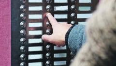 POPIS NA TERENU JOŠ DANAS Nepopisani građani imaju rok da se popišu do 17. novembra - evo na koji broj telefona