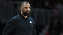 SKANDAL TRESE NBA LIGU Trener Bostona imao se*s aferu sa članicom stručnog štaba, preti mu otkaz