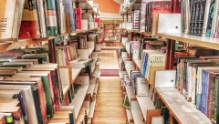 Poklonite dve knjige biblioteci u Kučevu  i ponesite kući knjigu Vakuum Jovane Dišić