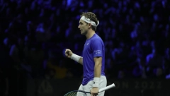 FAVORITI PO PLANU Rud, Dimitrov i Šapovalov slavili pobede u Parizu