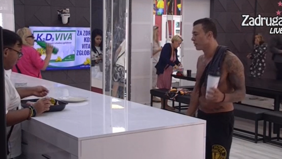 UROŠ ĆERTIĆ OPET VREĐA NA NACIONALNOJ OSNOVI Skandalozne reči zadrugara, javnost traži momentalnu diskvalifikaciju