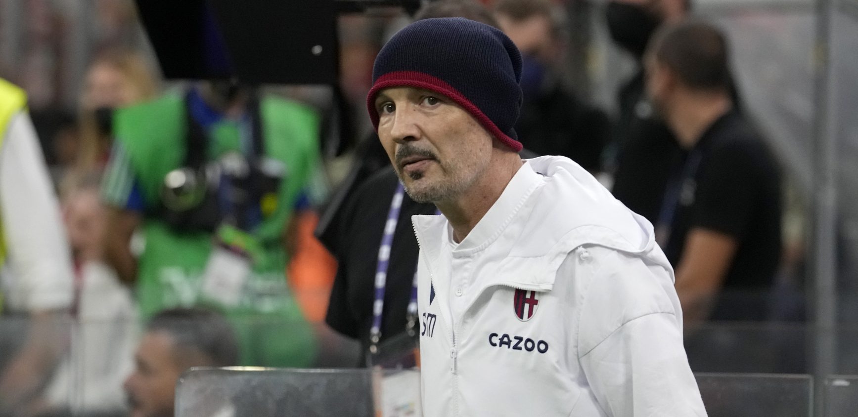 KAKAV GEST DVA KLUBA Lacio i Bolonja se zajedno opraštaju od Siniše Mihajlovića