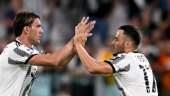 SREĆNO Juventus na srpskom poželeo sve najbolje Vlahoviću i Kostiću u meču protiv Šveđana (FOTO)