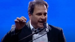 REPUBLIKA SRPSKA TREBA DA SE UGLEDA NA SRBIJU I VUČIĆA "Od konfliktne politike Milorada Dodika nemamo nikakve koristi"