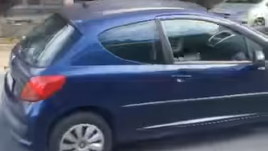 SNIMAK KRAĐE U BEOGRADU, LOPOV ZBRISAO SA PUNOM KORPOM Pogledajte kako prodavačica juri kradljivca  (VIDEO)
