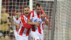 SVI GA PAMTE PO GOLU IZ KORNERA U DRESU AJAKSA Bio je jedan od najvećih srpskih talenata, igrao u Zvezdi, a sada je izabrao čudnu destinaciju