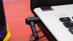 MALO KO OVO ZNA Evo čemu služe cilindrična zadebljanja na kablu za punjenje laptopa